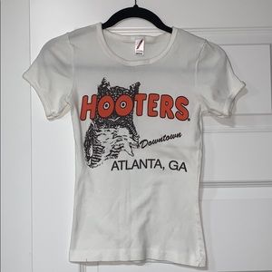 Hooters Downtown Atl Shirt